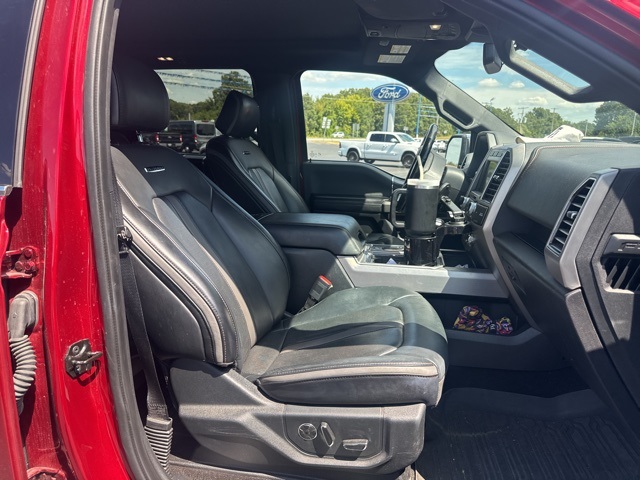 2019 Ford F-150 Platinum photo 3