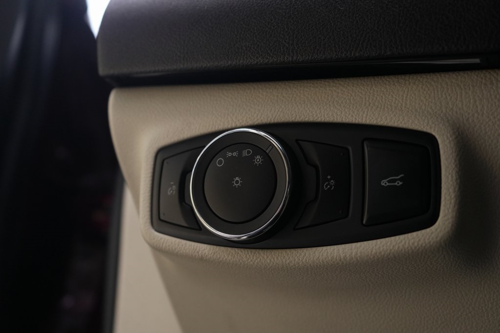 2016 Lincoln MKC Reserve photo 20