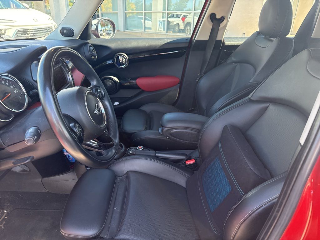 2018 Mini Cooper 4 Door Hardtop Base photo 9