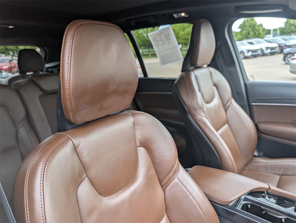 2022 Volvo XC90 Recharge T8 Inscription photo 23