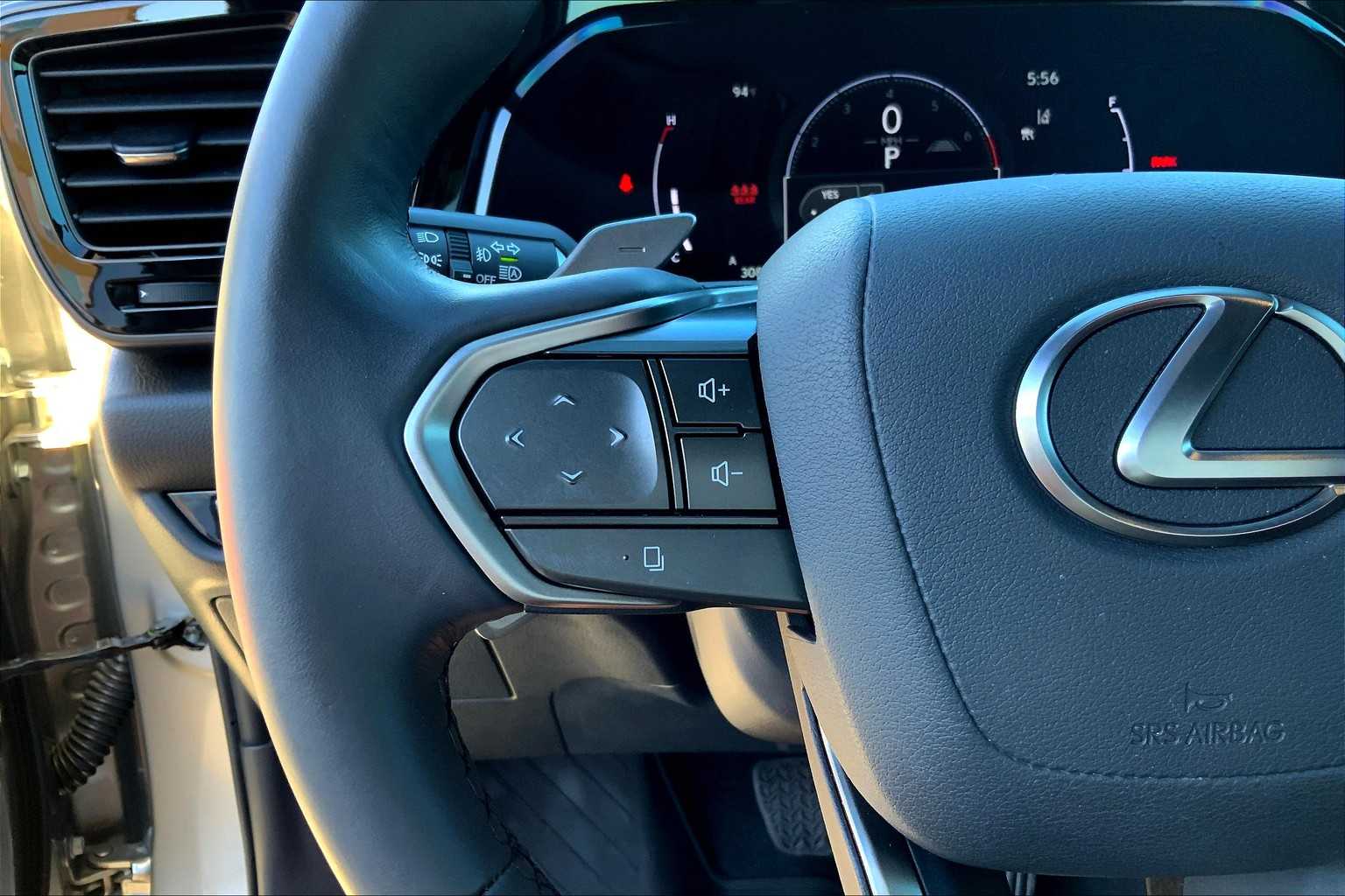 2024 Lexus NX 350 Premium photo 18