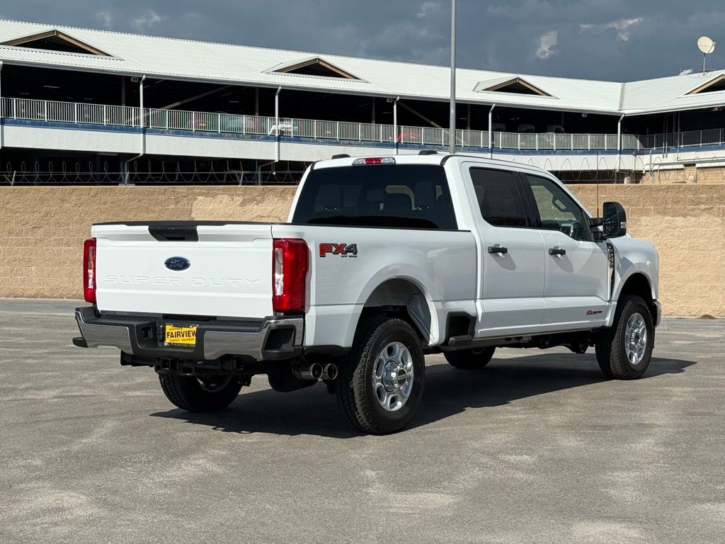 2026 Ford F-250 XLT photo 3