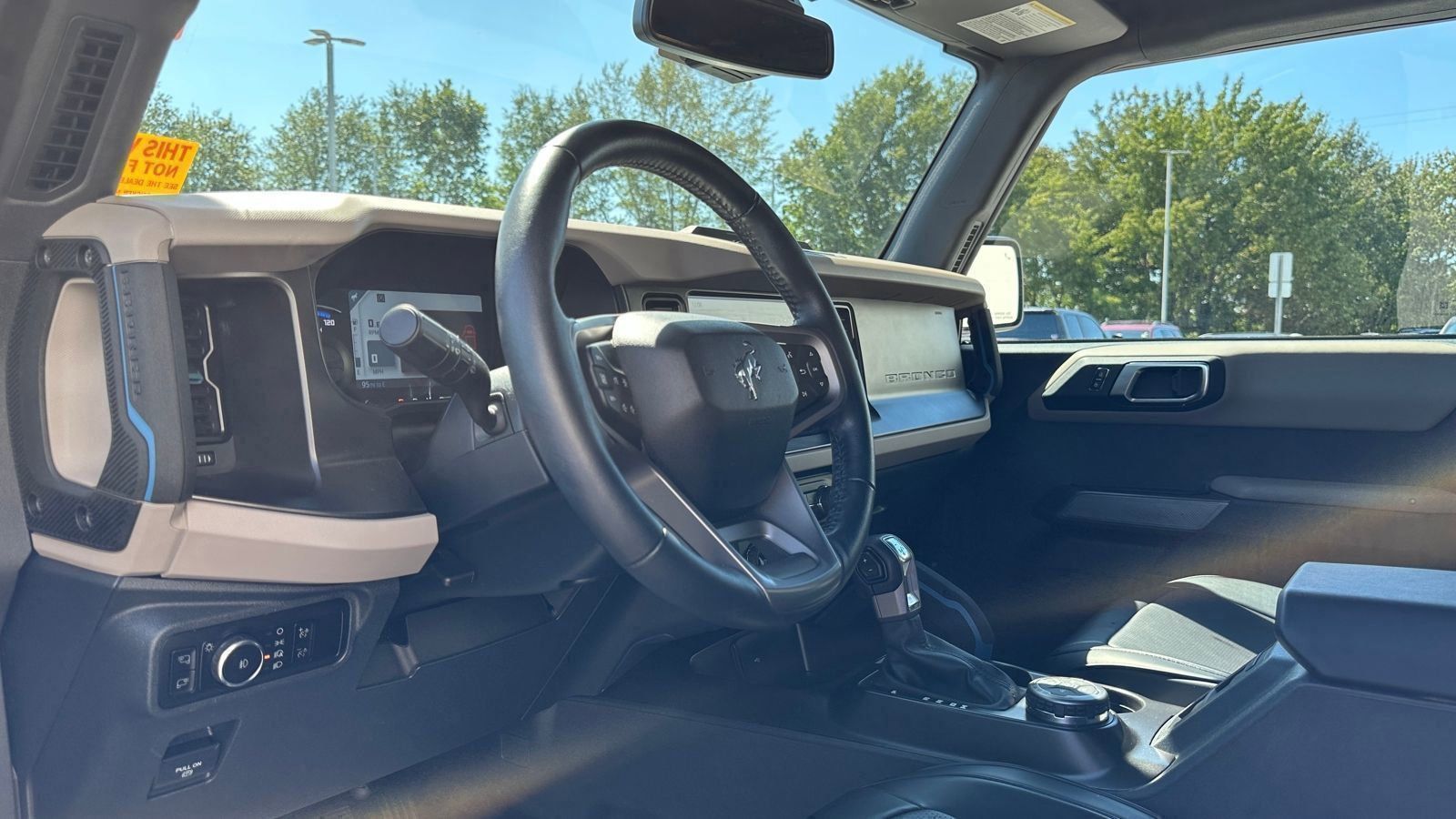 2023 Ford Bronco Wildtrak photo 26
