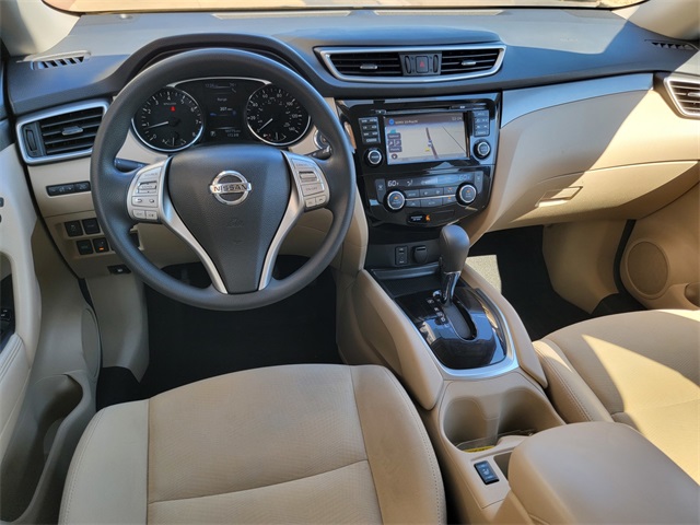 2016 Nissan Rogue SV photo 29