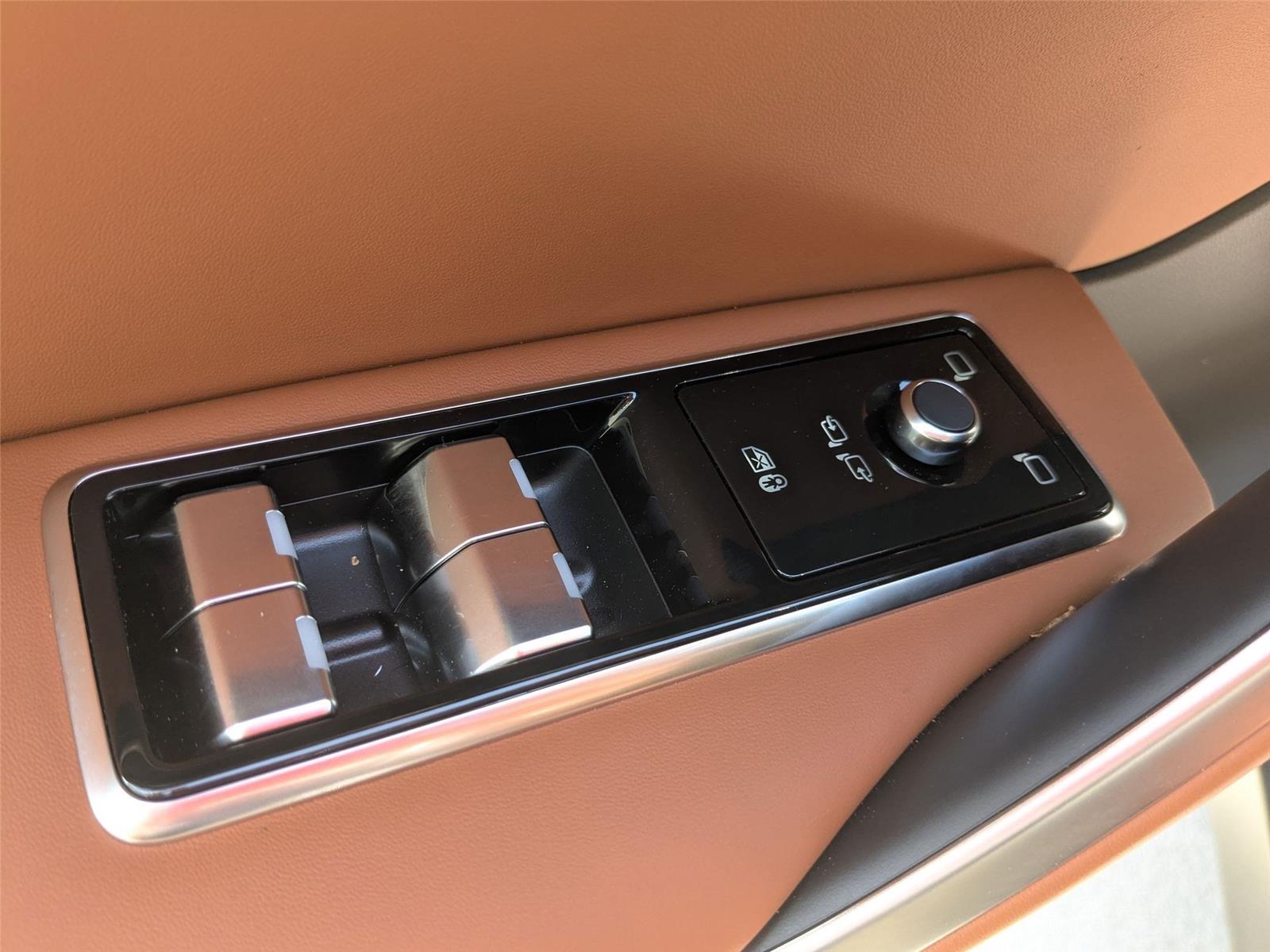 2026 Jaguar F-PACE P250 R-Dynamic S photo 10