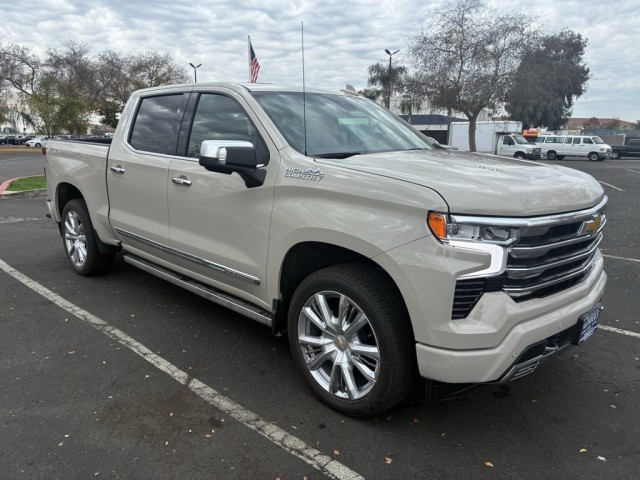 2026 Chevrolet Silverado 1500 High Country's photo