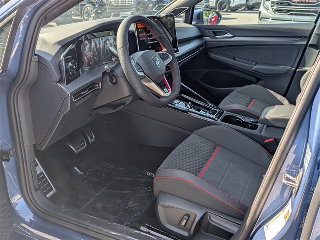 2025 Volkswagen Golf GTI SE photo 6