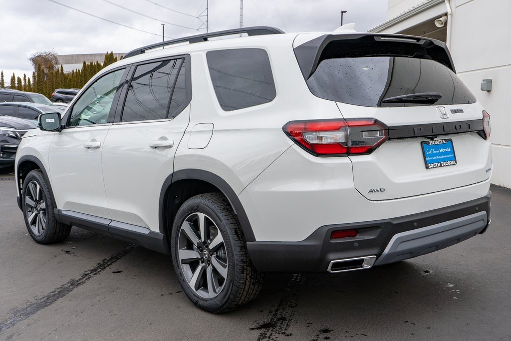 2025 Honda Pilot Touring photo 8