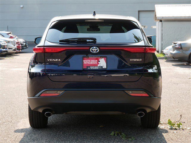 2021 Toyota Venza LE photo 4