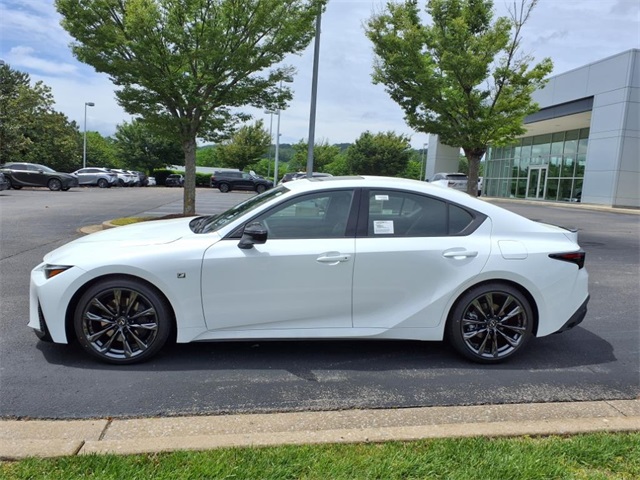 2025 Lexus IS 350 F SPORT photo 3