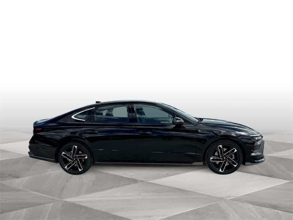 2026 Hyundai Sonata N Line photo 9