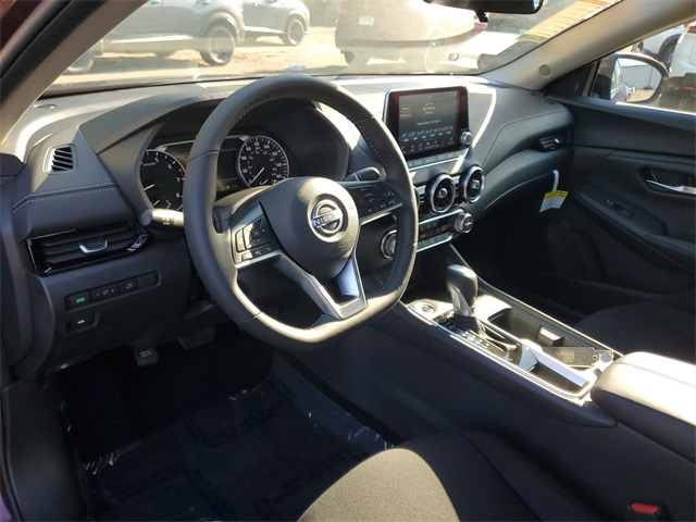 2025 Nissan Sentra SV photo 6