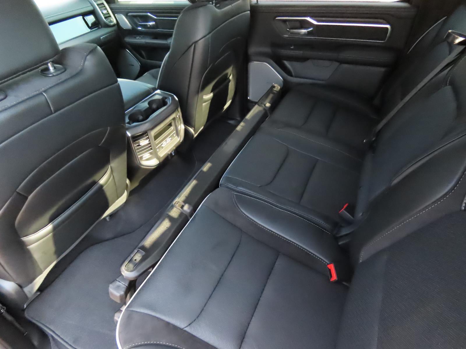 2026 Ram 1500 Laramie photo 33