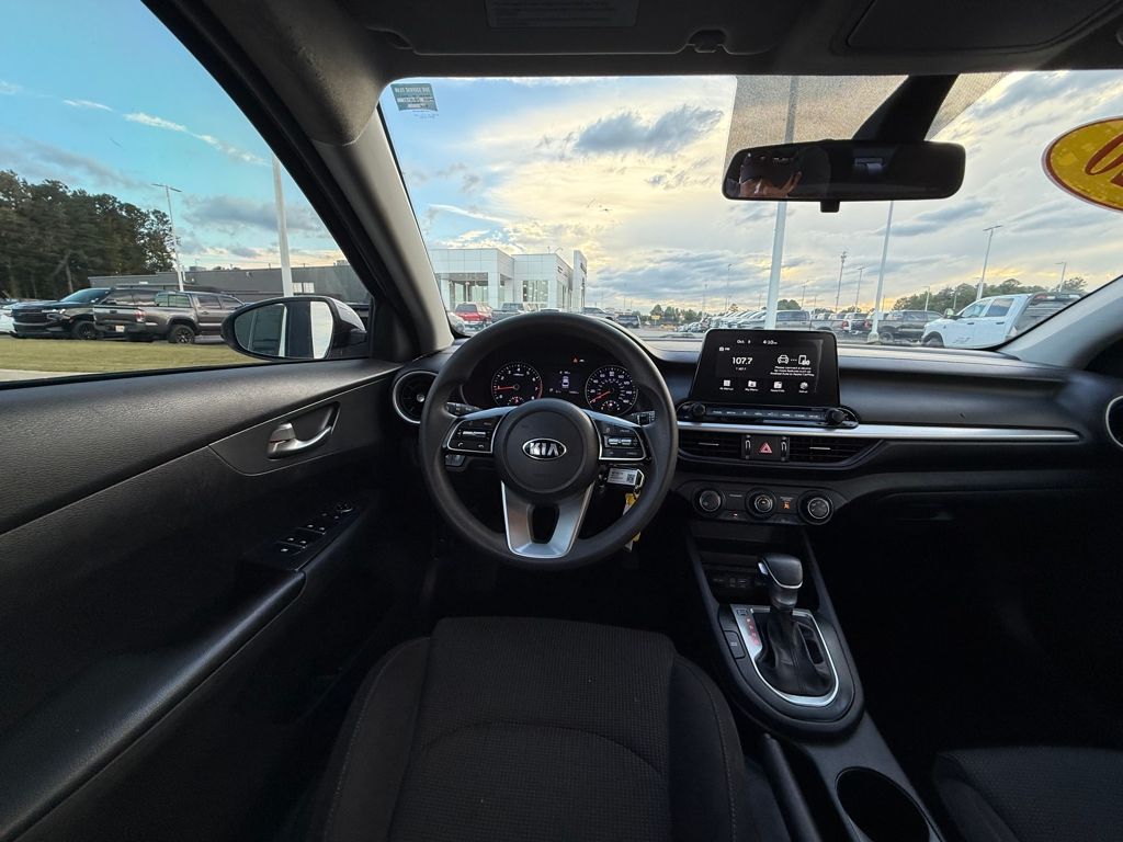 2020 Kia Forte LXS photo 12