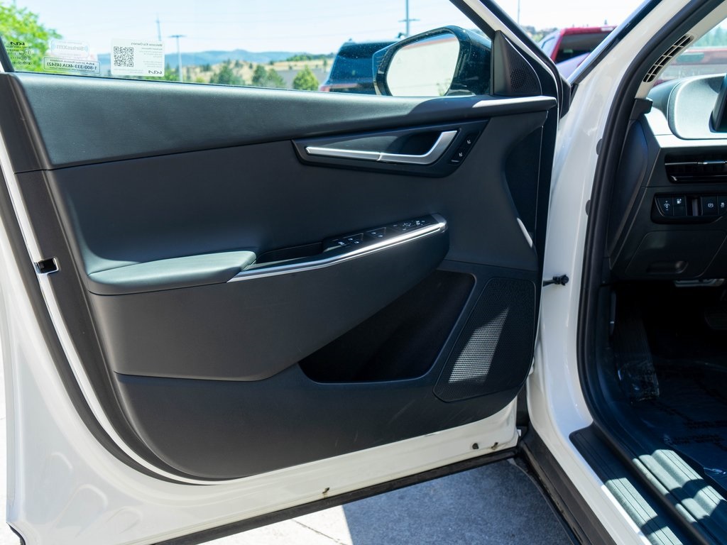 2024 Kia EV6 Light photo 15