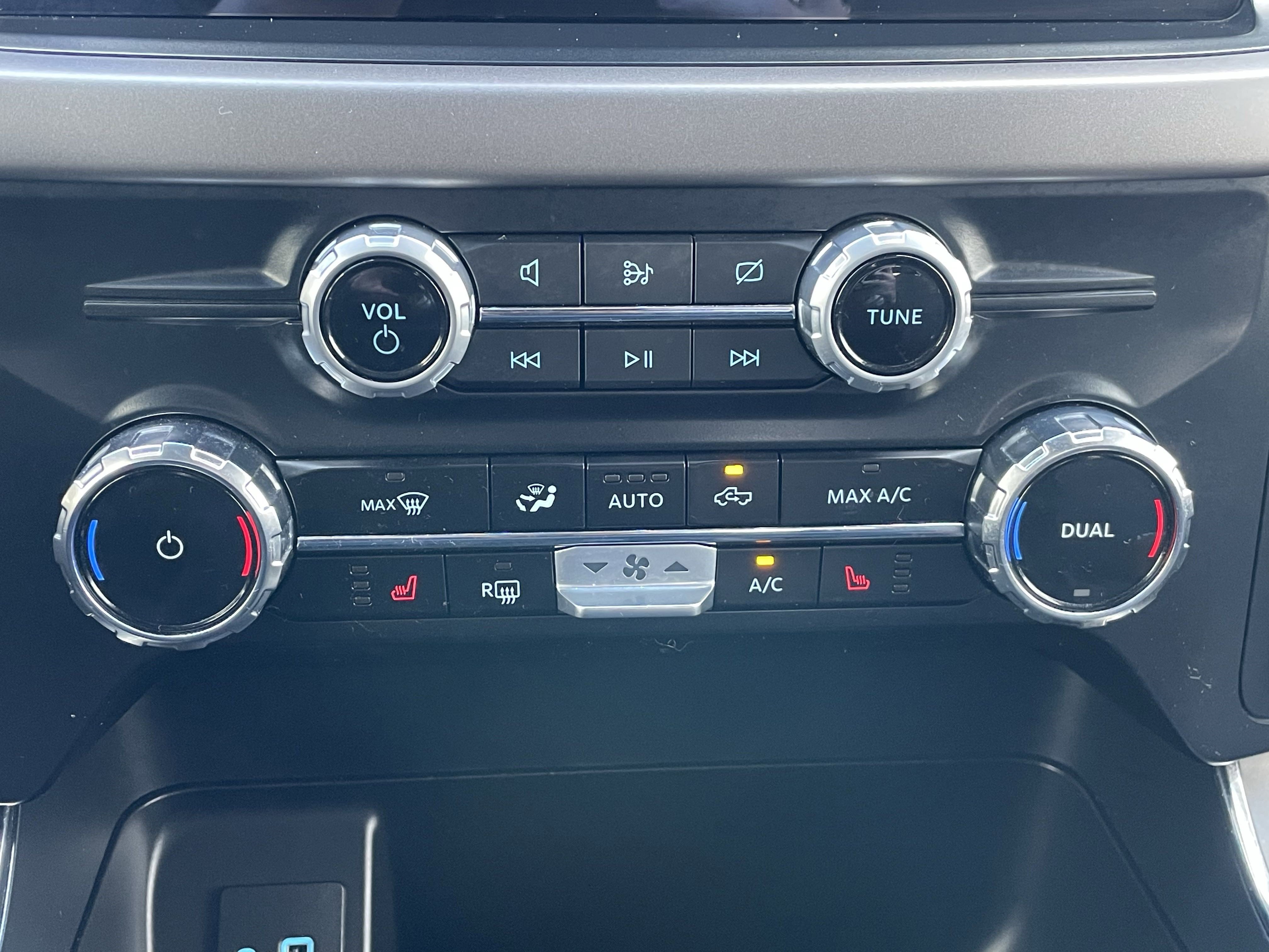 2024 Ford F-150 XLT photo 8