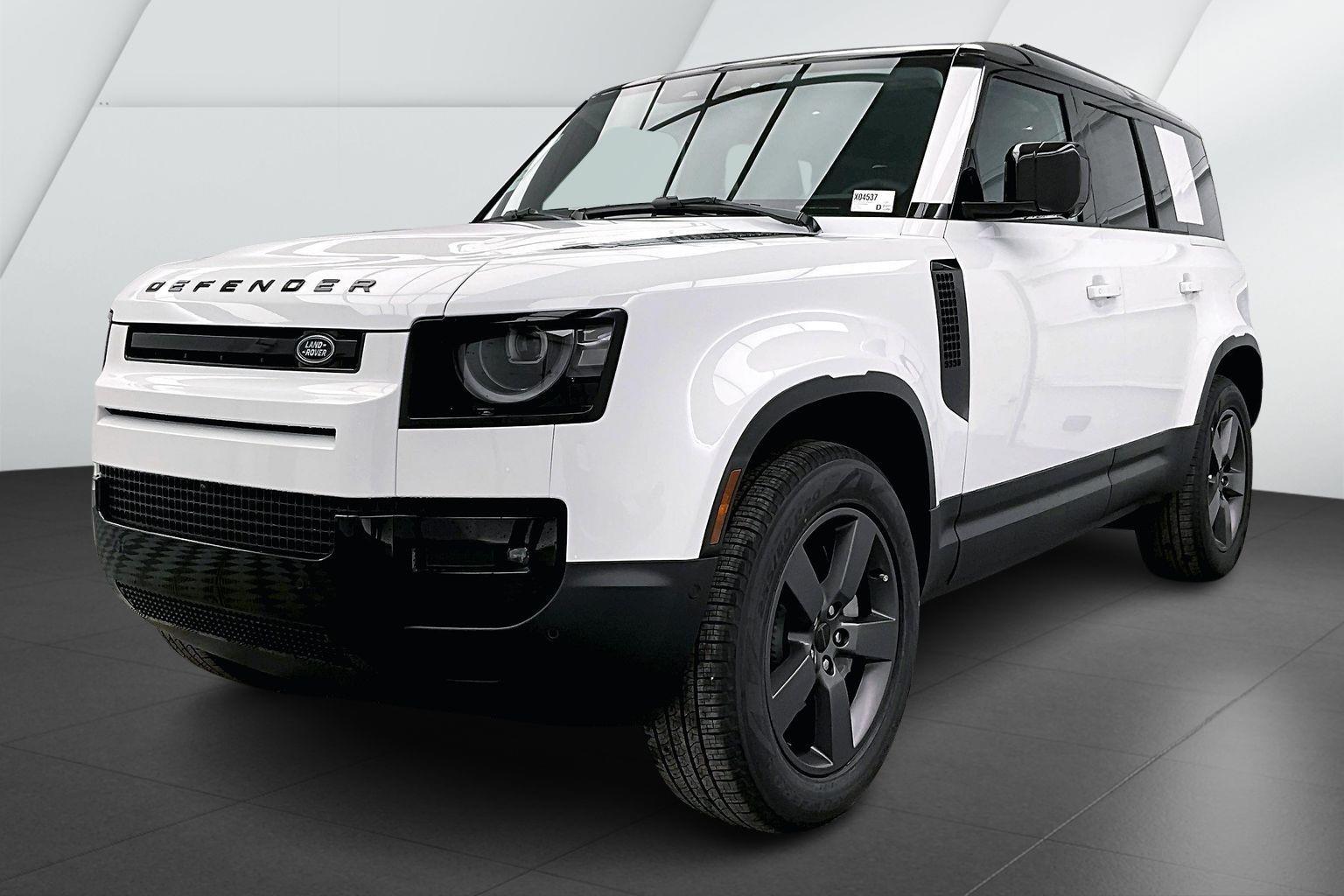 2026 Land Rover Defender S's photo