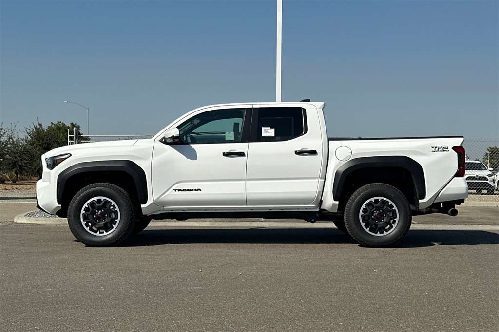 2025 Toyota Tacoma TRD Off-Road 4x4 Double Cab photo 7