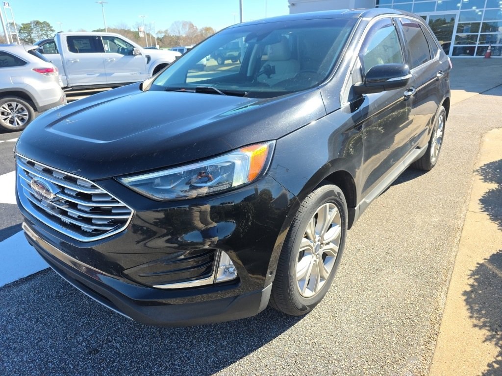 2020 Ford Edge Titanium
