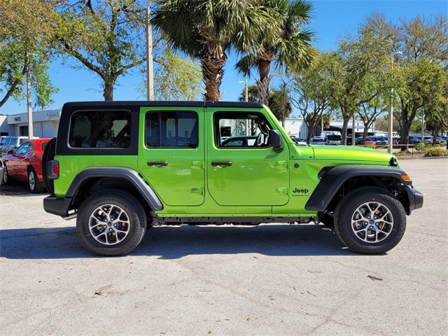 2025 Jeep Wrangler Sport S photo 4