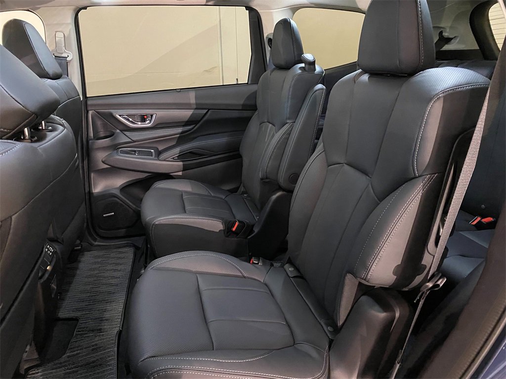 2025 Subaru Ascent Limited photo 14