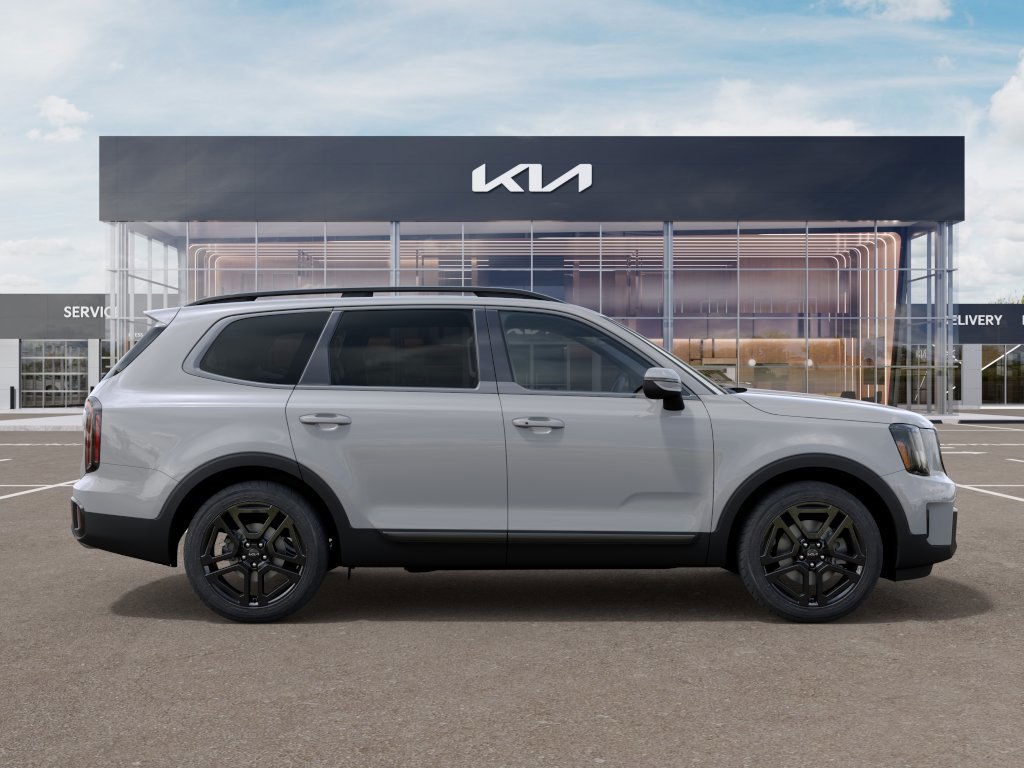2025 Kia Telluride EX X-Line photo 2