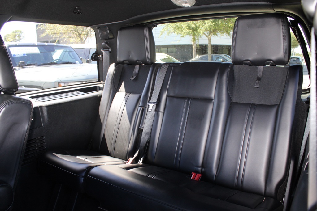 2016 Lincoln Navigator Select photo 30
