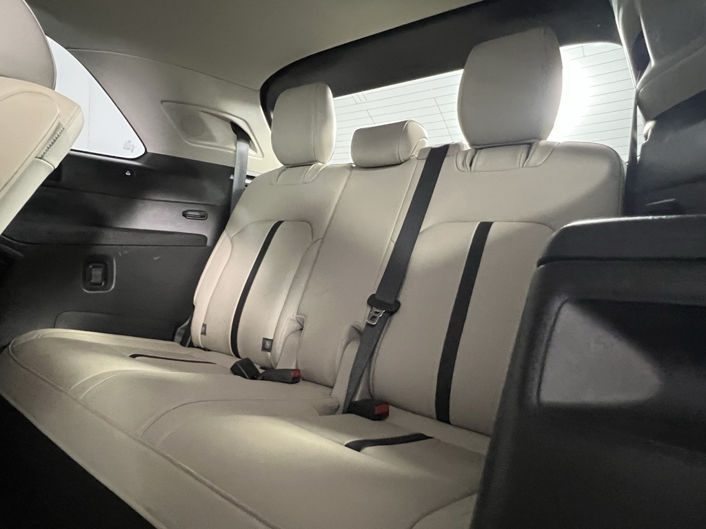 2024 Mazda CX-90 Premium photo 23