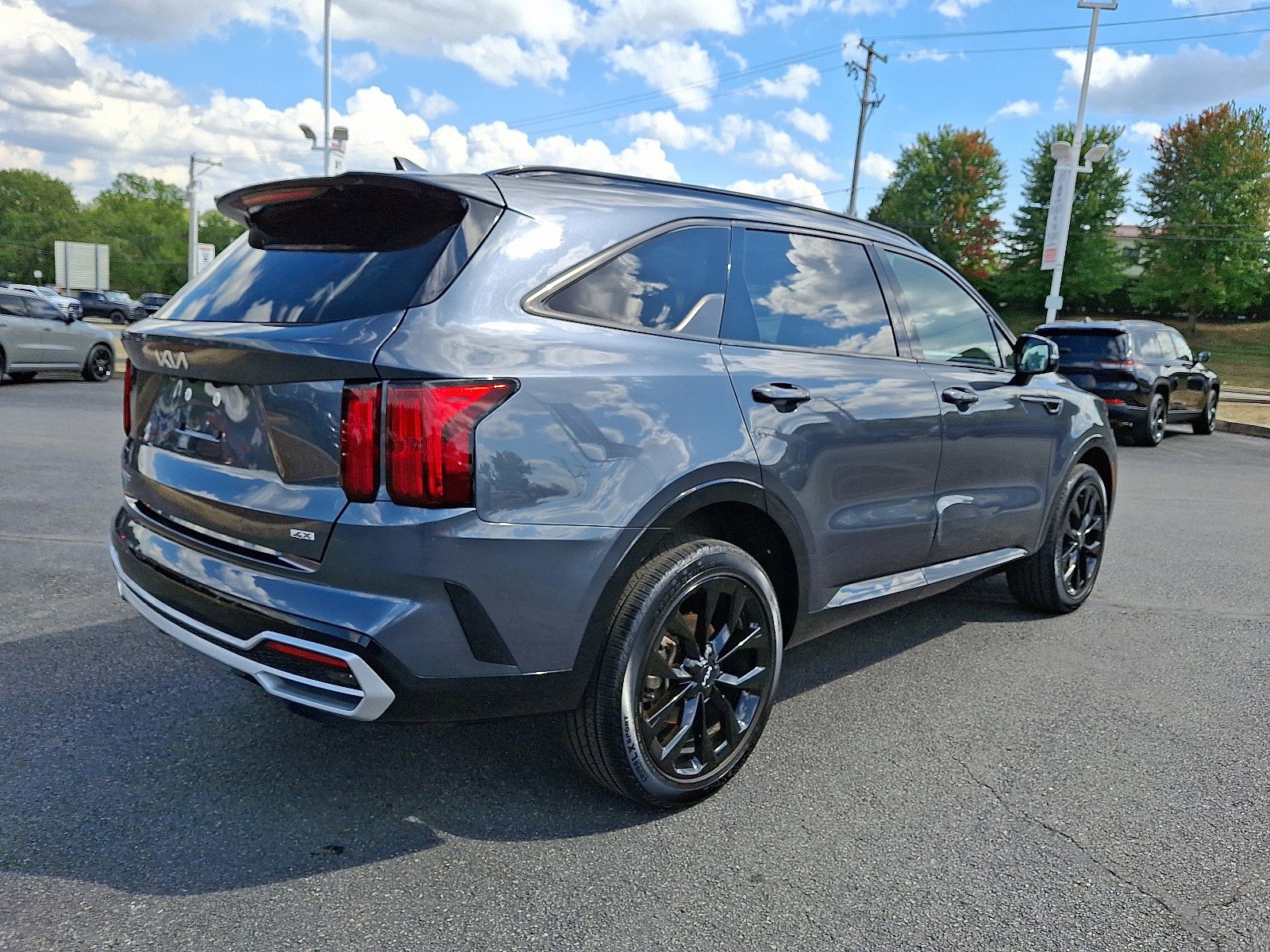2023 Kia Sorento SX photo 4
