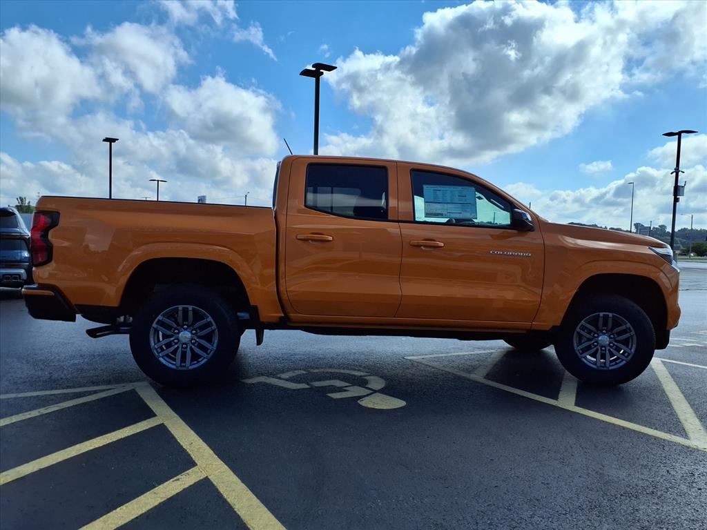 2026 Chevrolet Colorado LT photo 22