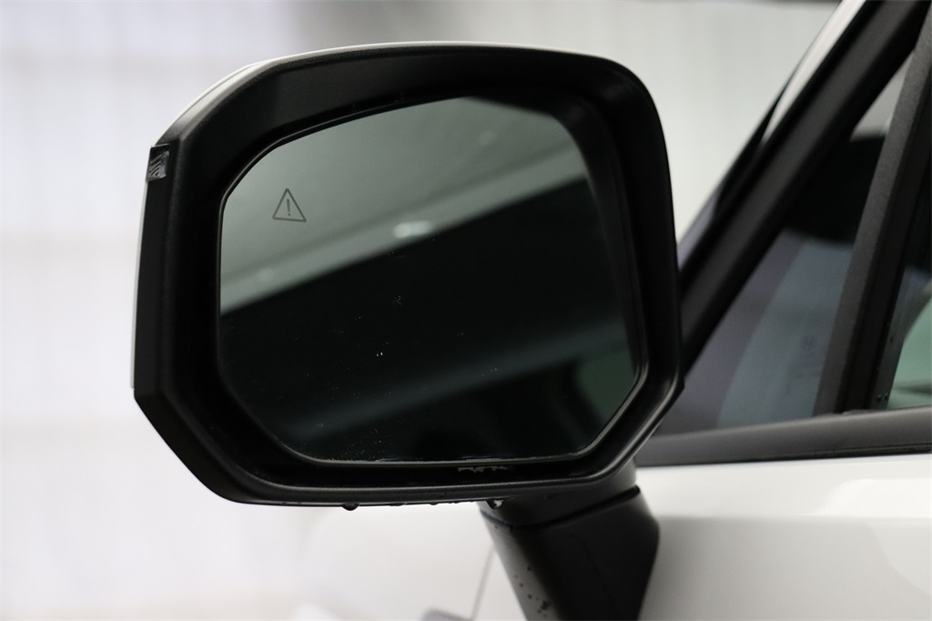 2025 Hyundai Santa Fe SEL photo 4
