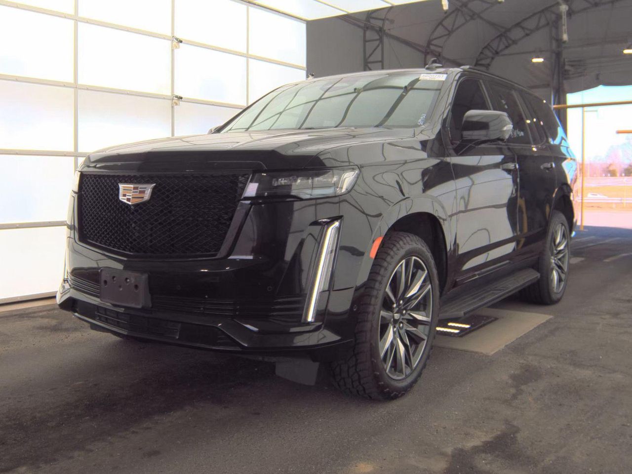 2023 Cadillac Escalade Sport's photo