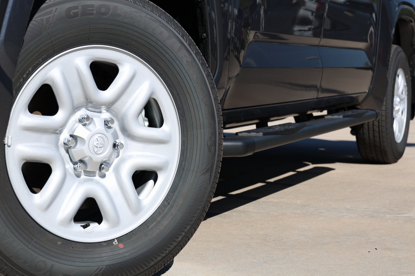 2026 Toyota Tundra SR CrewMax photo 3