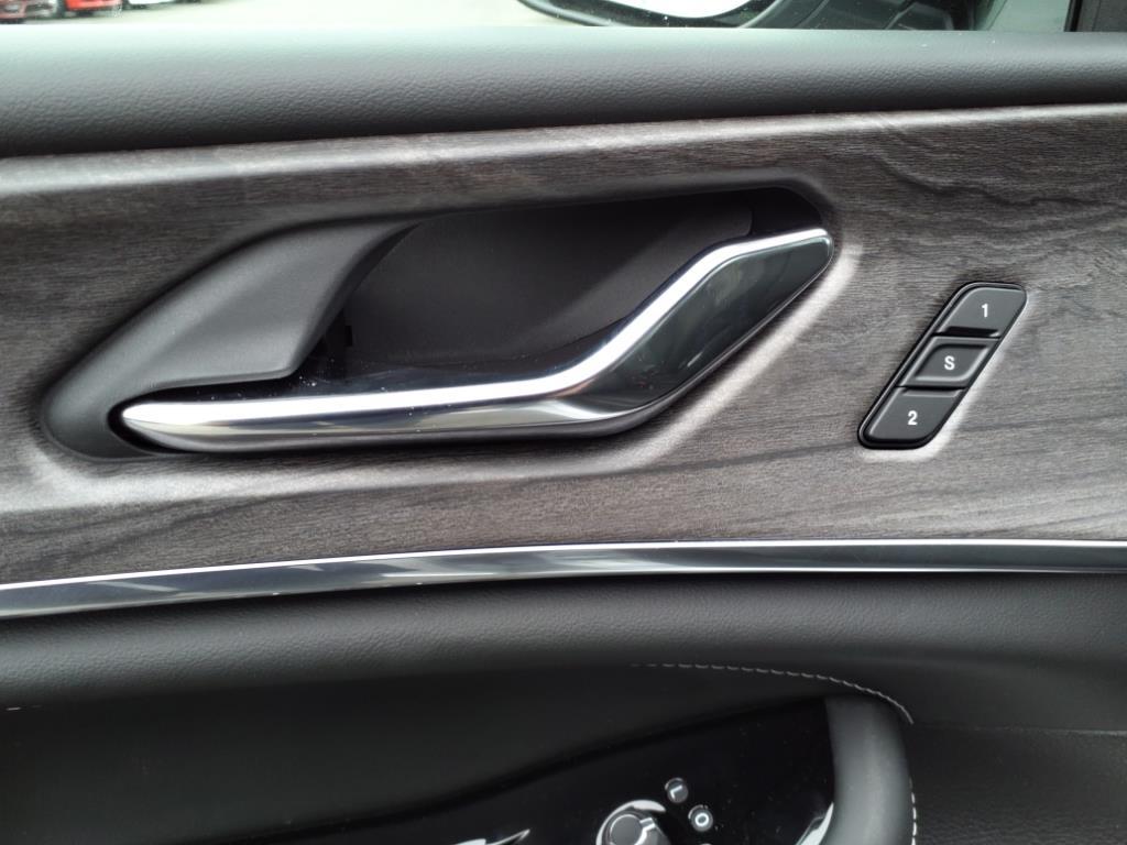 2024 Jeep Cherokee Overland 4xe photo 6