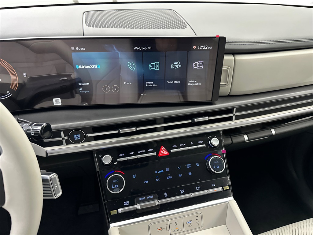 2026 Hyundai Santa Fe SEL photo 28