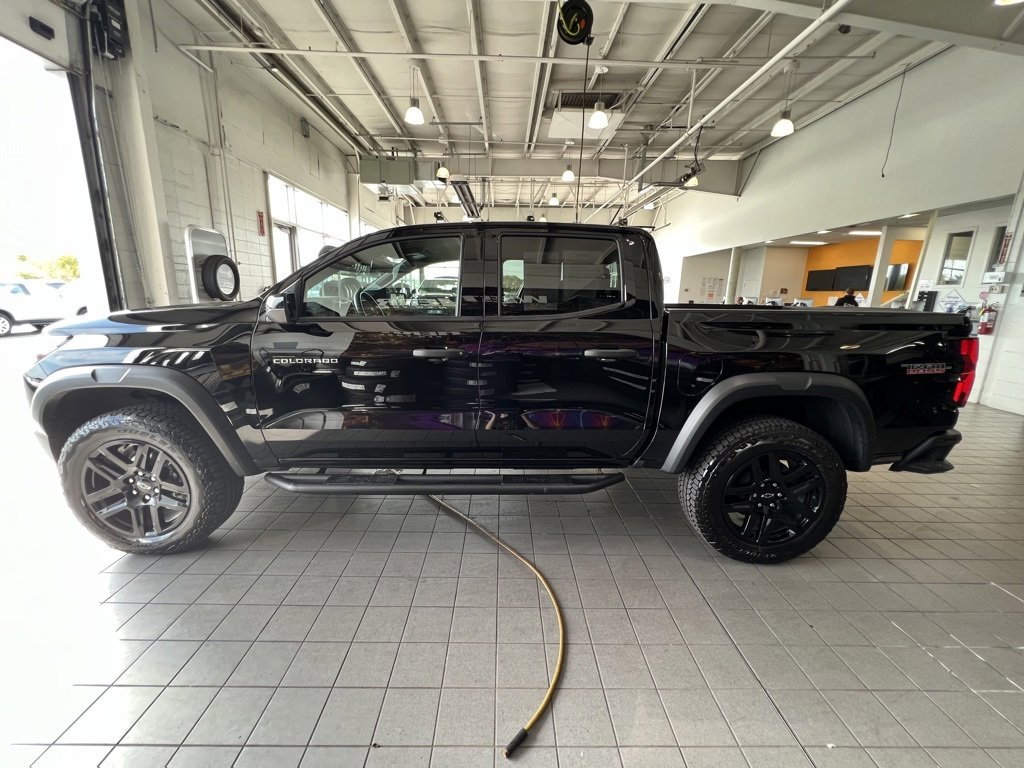 2024 Chevrolet Colorado Trail Boss photo 4