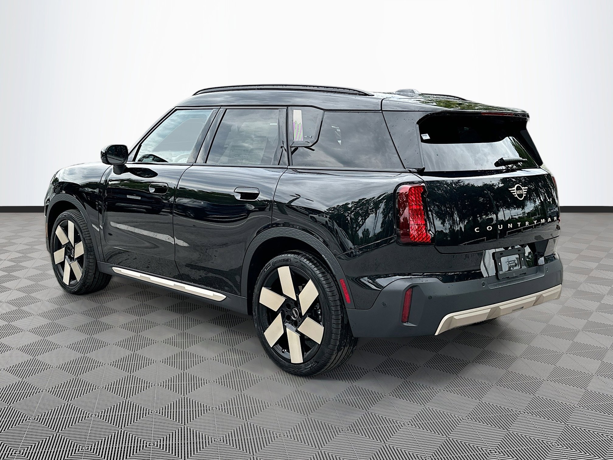 2025 Mini Countryman S ALL4 Iconic photo 5
