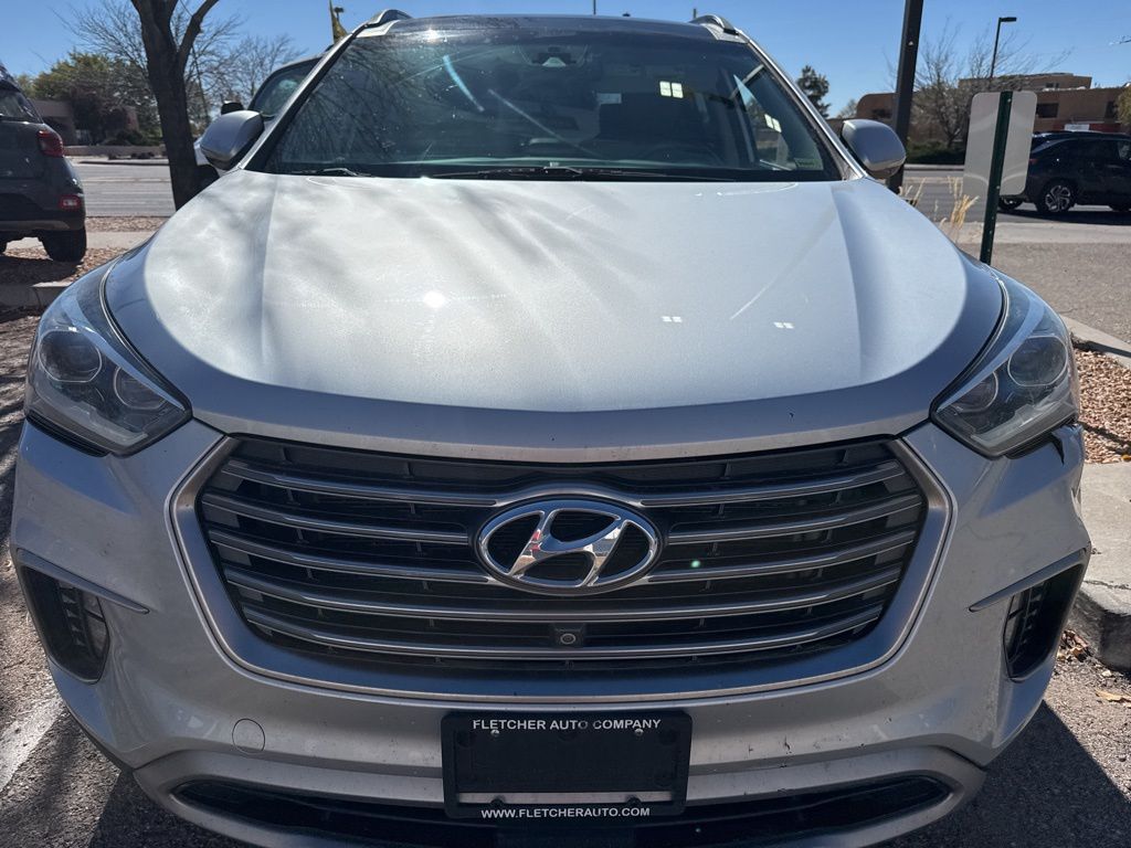 2017 Hyundai Santa Fe Limited Ultimate photo 2