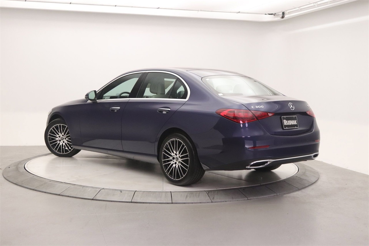 2025 Mercedes Benz C 300 4MATIC photo 2