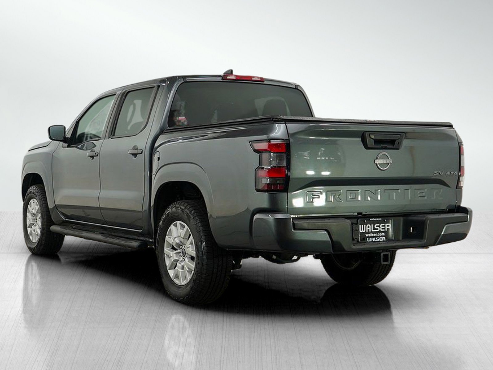 2022 Nissan Frontier SV photo 2