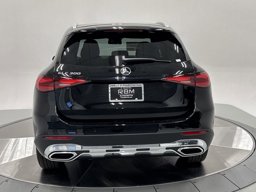 2026 Mercedes Benz GLC 300 photo 5