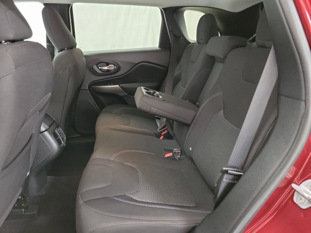 2019 Jeep Cherokee Latitude photo 8