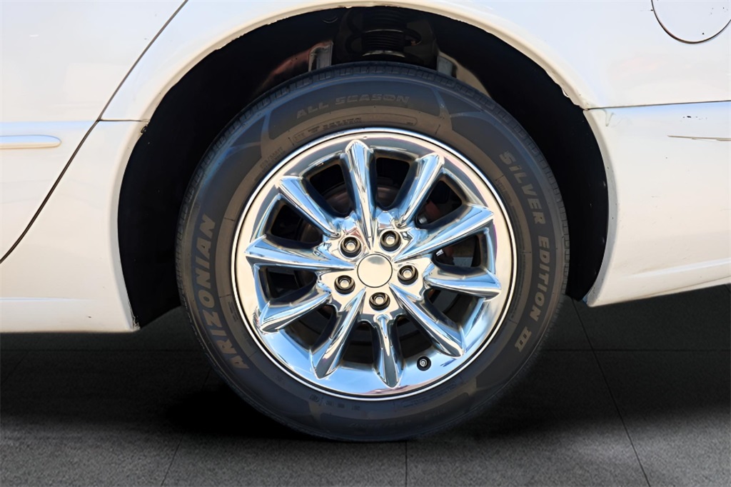 2004 Chrysler 300 photo 22