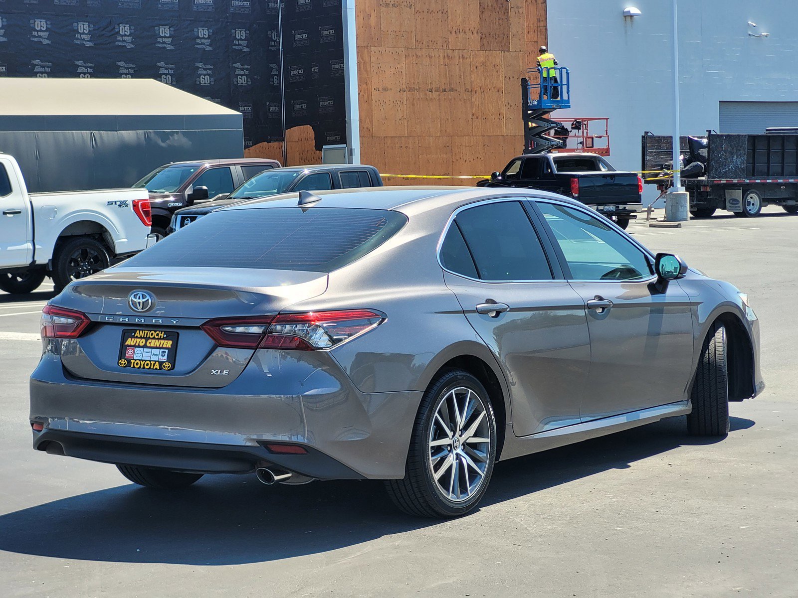 2024 Toyota Camry XLE photo 4