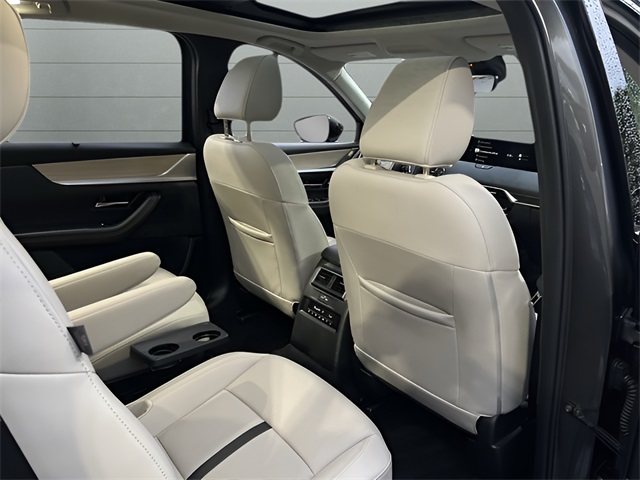 2025 Mazda CX-90 Premium photo 23