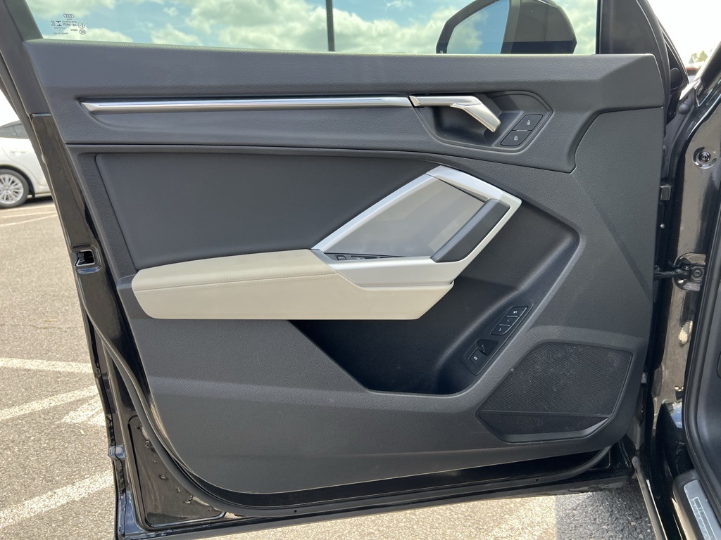 2022 Audi Q3 Premium Plus S line photo 6