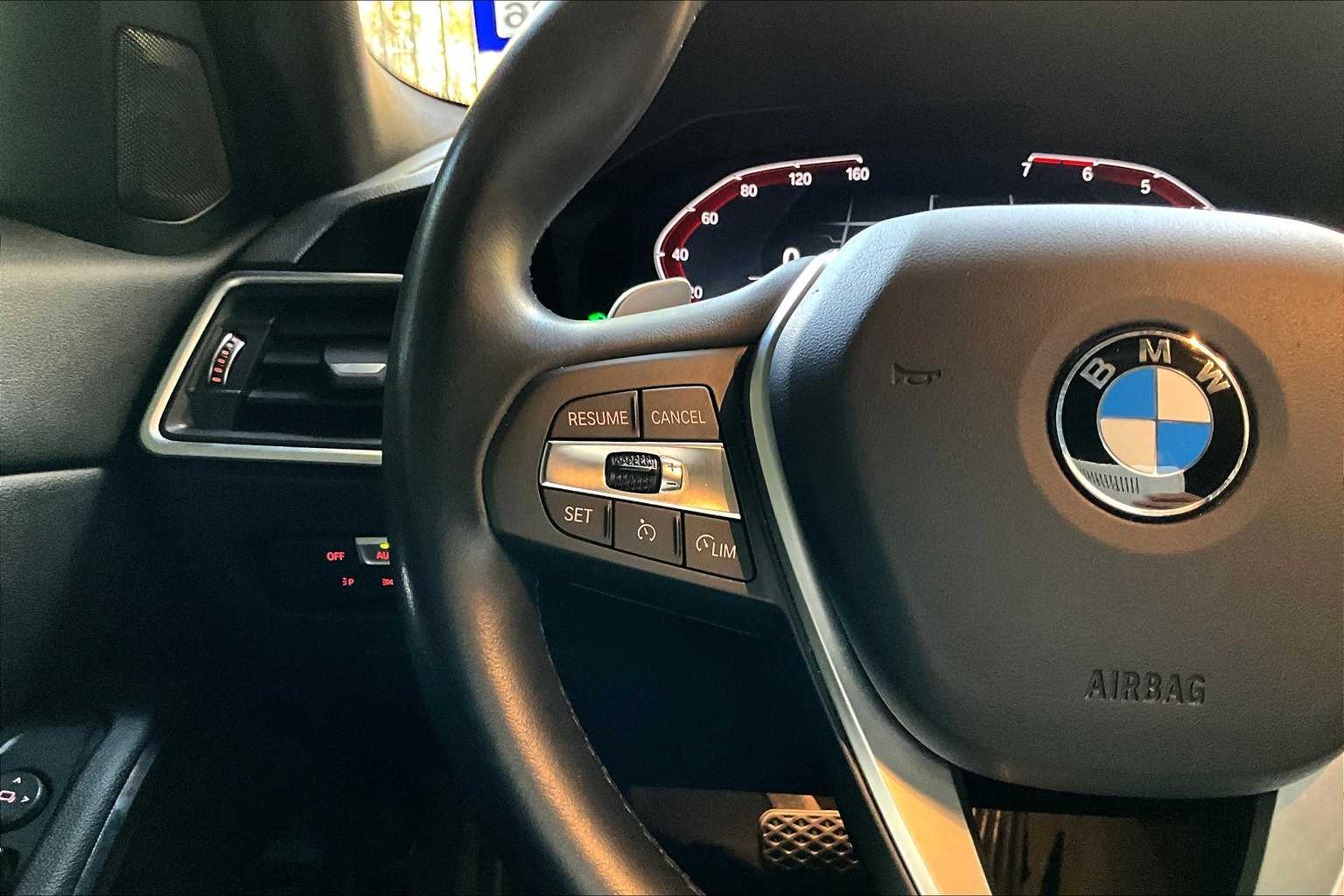 2021 Bmw 330i photo 23