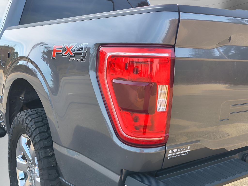 2023 Ford F-150 XLT photo 4