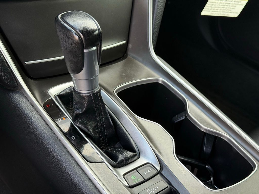 2021 Honda Accord Sport photo 11