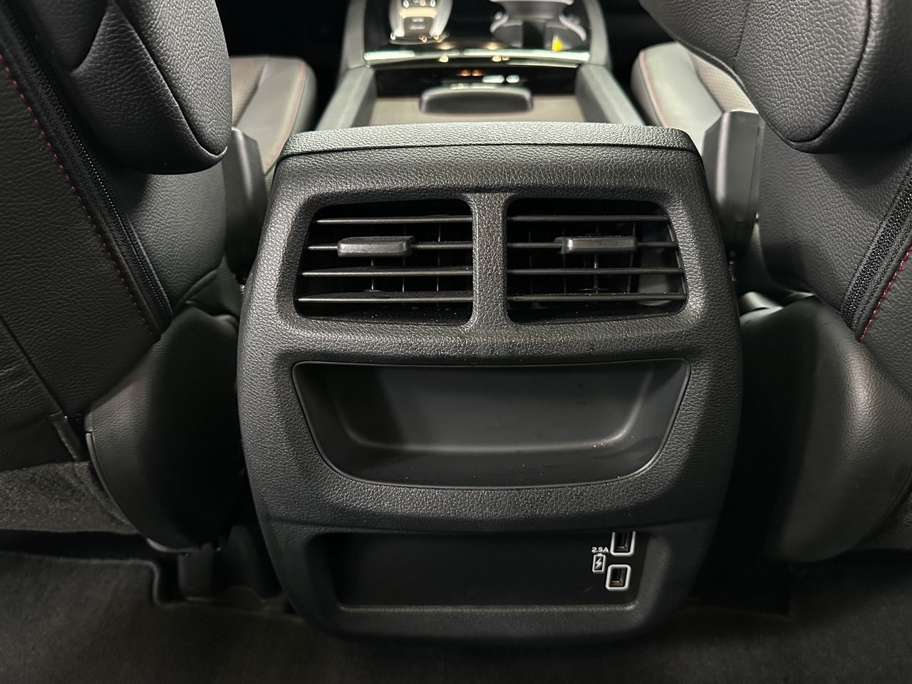 2023 Honda Ridgeline Black Edition photo 18